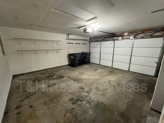 Building Photo - 860 Sable Ridge Dr