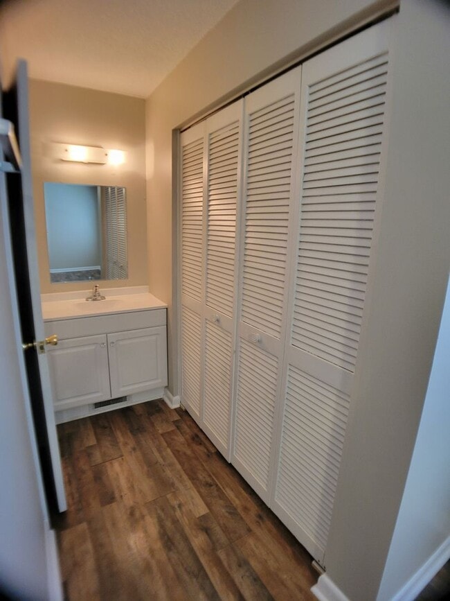 Building Photo - WAYNE5351