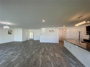 Building Photo - 247 Sparrow Hawk Dr