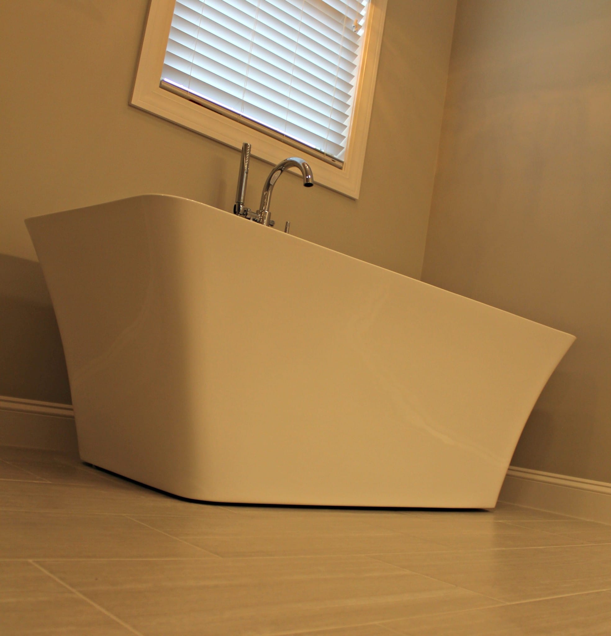 Master Bath - 4623 6th Ave