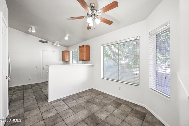 Building Photo - 641 E Gail Dr