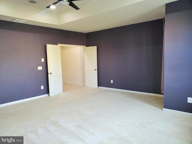 Building Photo - 42318 Benfold Square