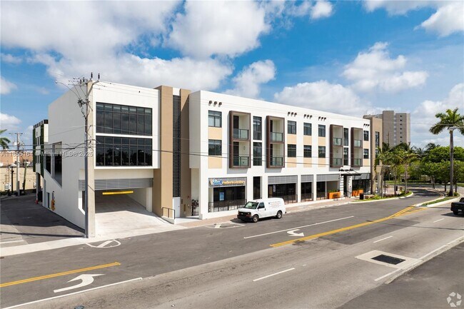 Building Photo - 1 Curtiss Pkwy