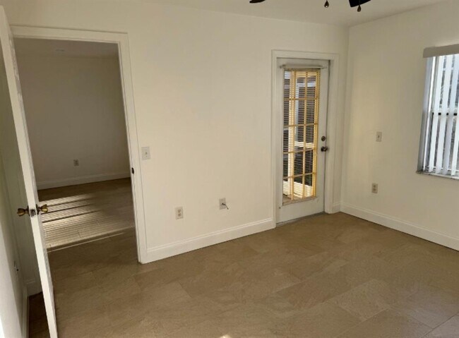 Building Photo - 2208 Mystic Ring Loop