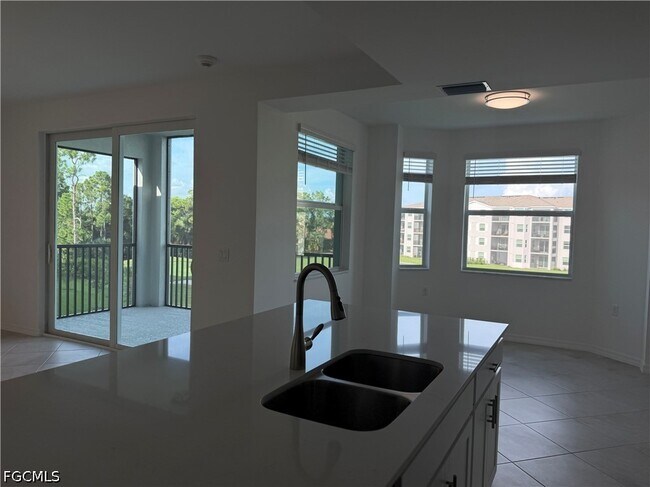 Building Photo - 18411 Copperhead Dr