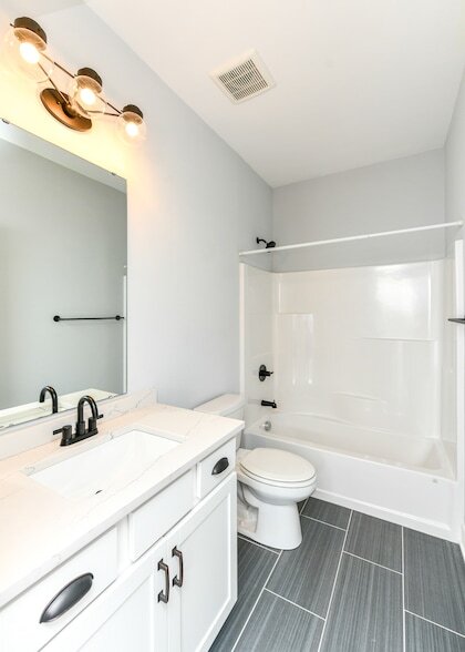 Building Photo - 1704 Rosette Wy