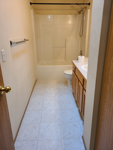 Building Photo - 2964 Sprague St