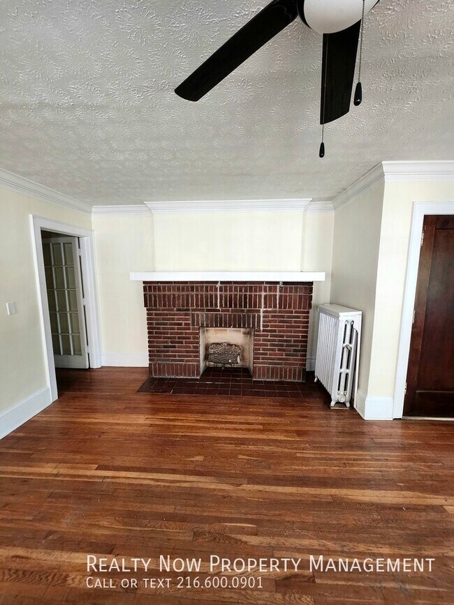 Building Photo - 2453 Overlook Rd