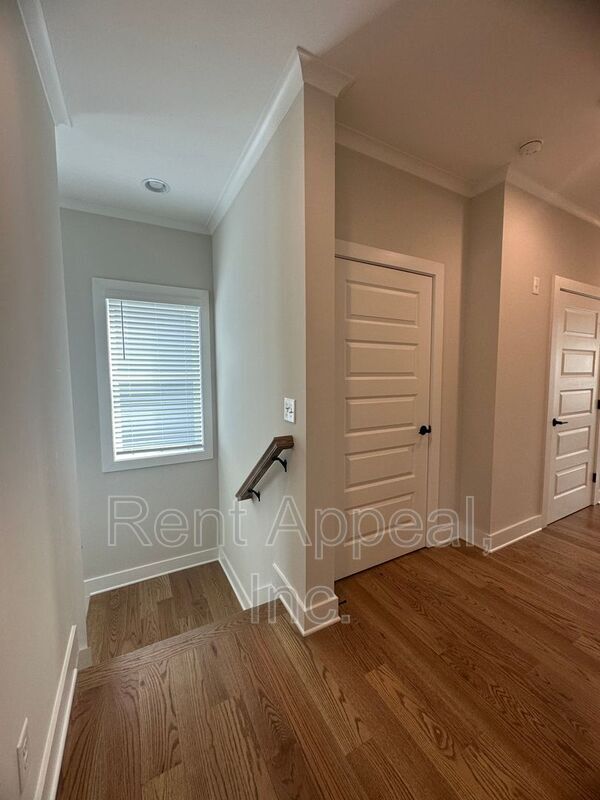 Building Photo - 1486 Fairmont Ave NW