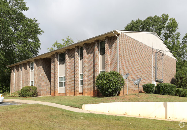 Building Photo - Wood Glen Apartments