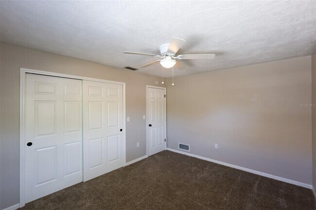 Building Photo - 220 Talley Dr