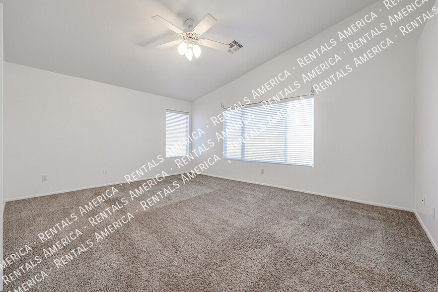 Building Photo - 33251 N Symer Dr