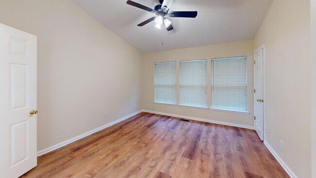 Building Photo - 3541 Twisted Tree Ln