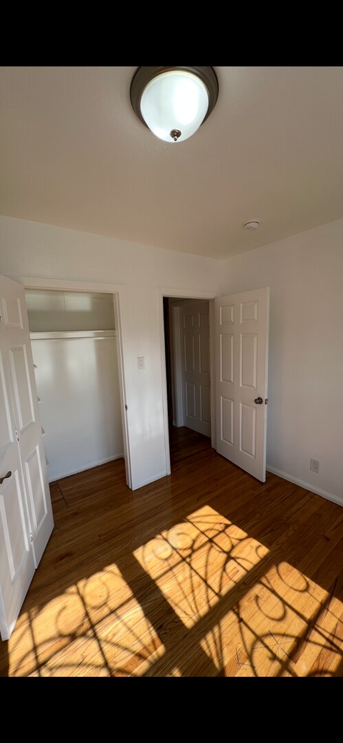 Building Photo - 3958 Normandie Ave