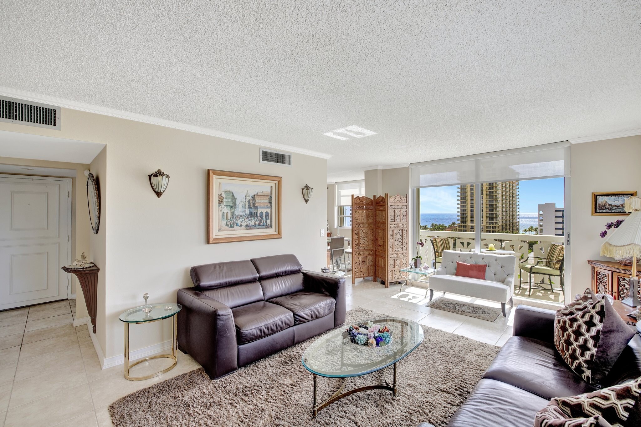 Building Photo - 3113 S Ocean Dr