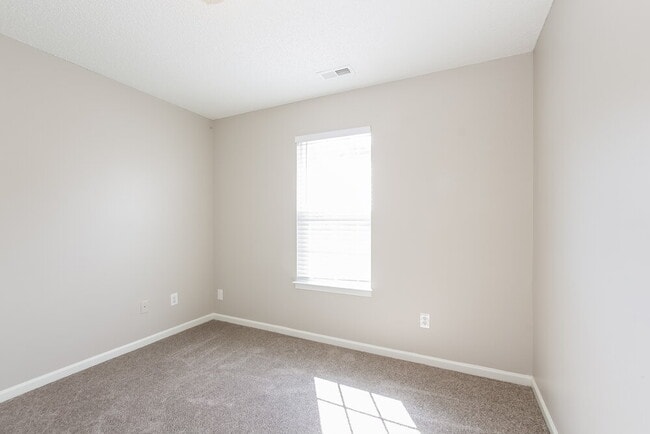 Building Photo - 2822 Brittni Dayle Dr