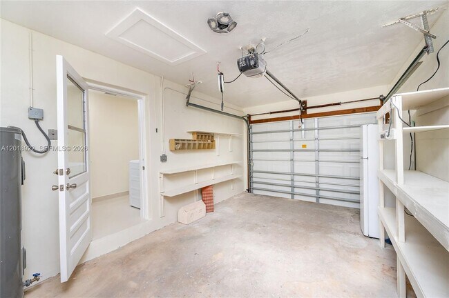 Building Photo - 29901 SW 147th Ave