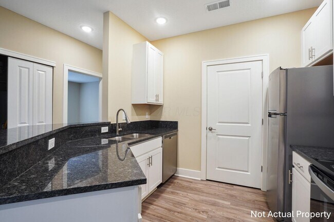 Building Photo - 4964 Aspen Pine Blvd
