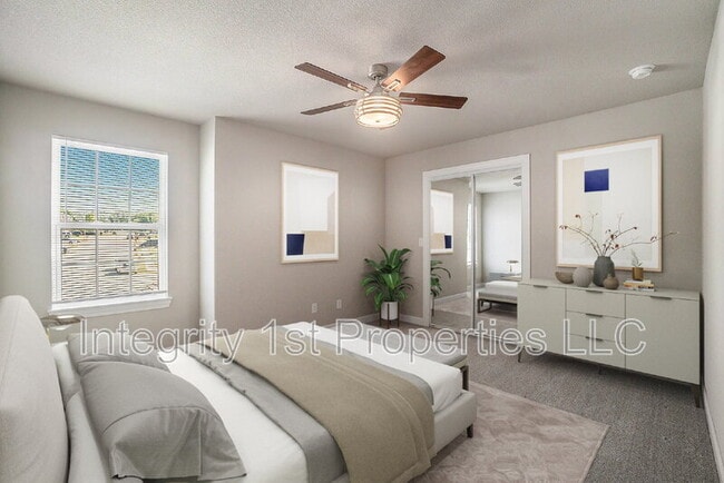 Building Photo - 6293 NE 44th St