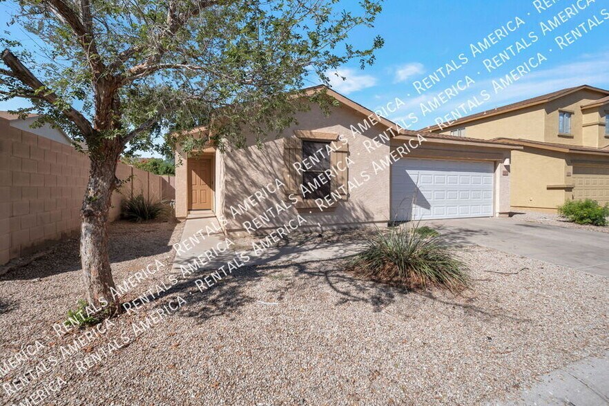 Primary Photo - 40502 N Glen Meadows Ln