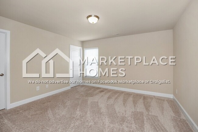 Building Photo - 275 Harold Murphy Dr