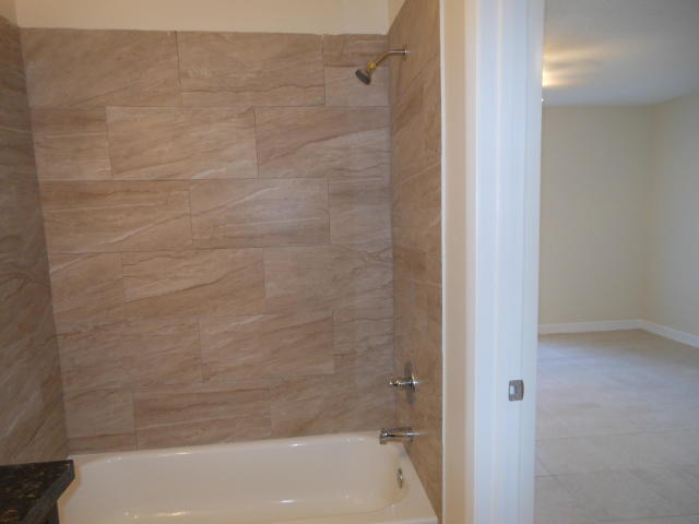 Building Photo - 815 Boynton Beach Blvd