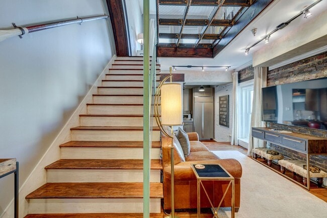 Building Photo - Luxury Furnished River View Condo in the Heart of Downtown Wilmington