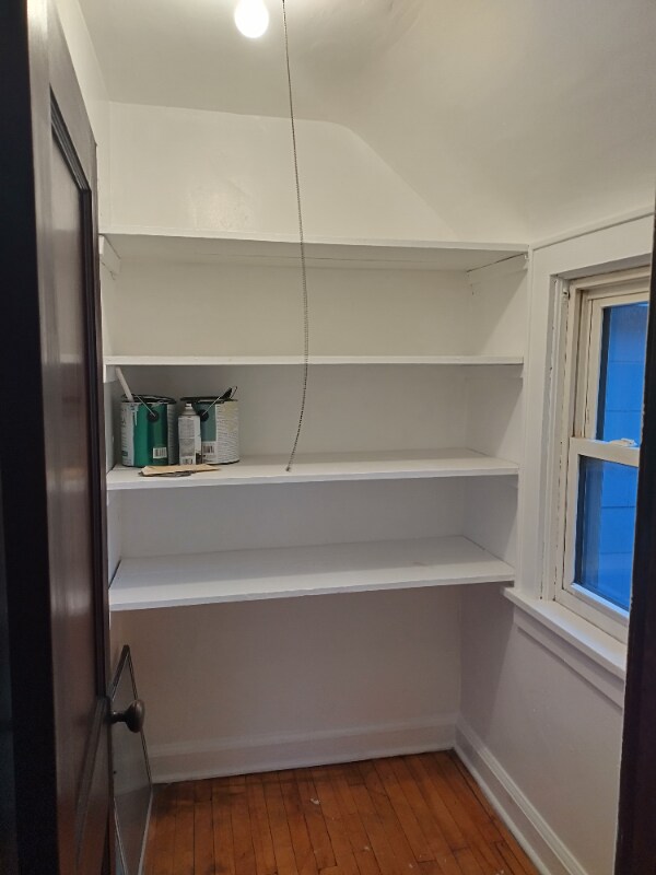 Building Photo - 1525 Clough Ave