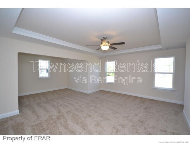 Building Photo - 4411 Low Oak Ct