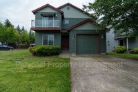 Building Photo - 2236 SE 11th Ave