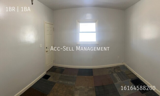 Building Photo - 1126 Cesar E. Chavez Ave SW