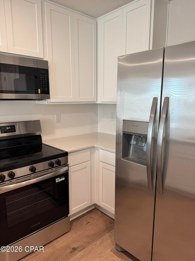 Building Photo - 3942 Lombard St