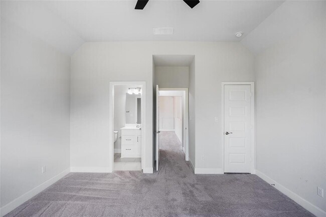Building Photo - 1432 Mulberry Oak Ln