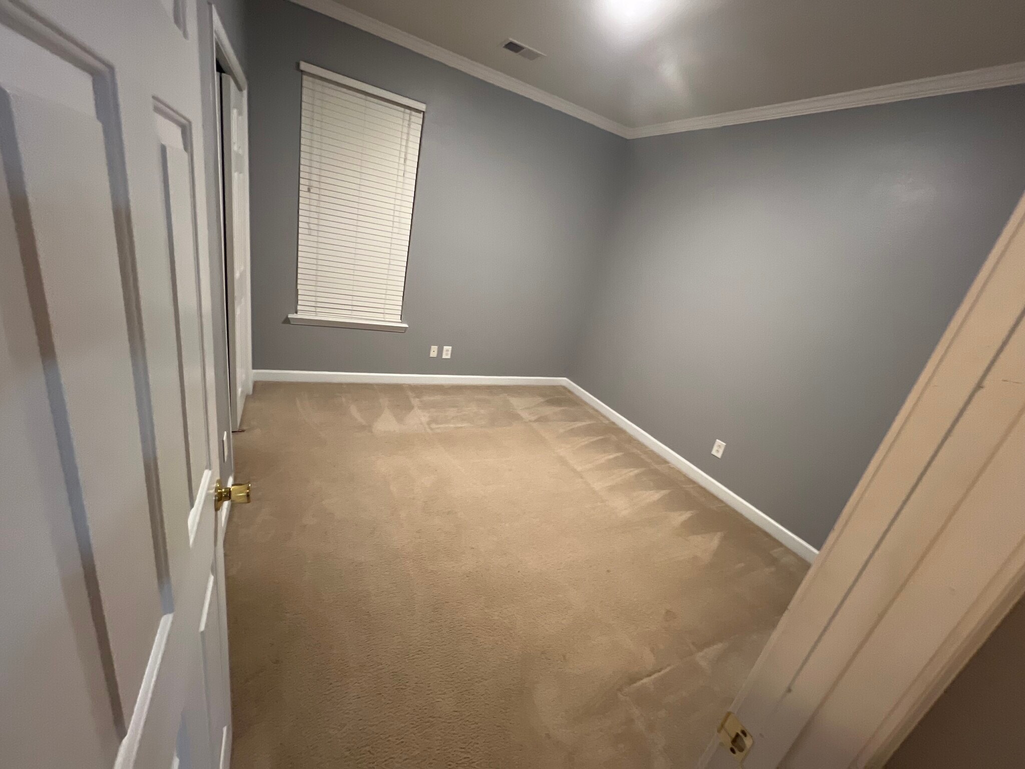 Third bedroom - 132 Zinnia Dr