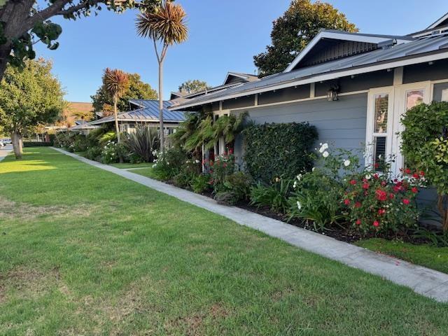 Building Photo - 1601-1801 E 15th Street