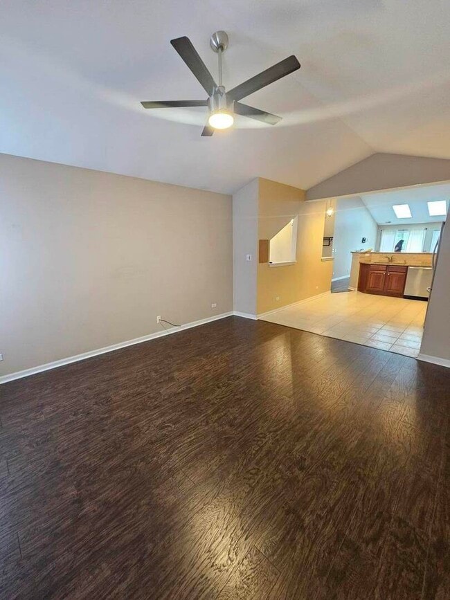 Building Photo - 2931 Stockton Ct