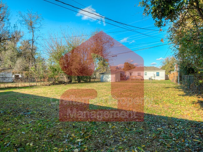 Building Photo - 3225 NW 33rd St