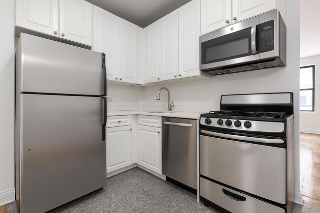 Floorplan - 660 Fort Washington Avenue