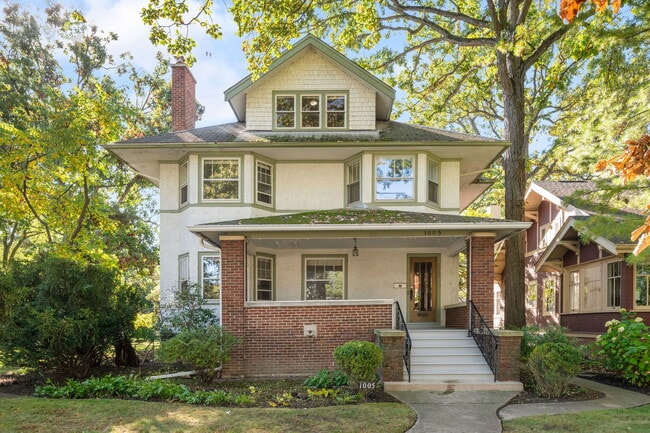 Primary Photo - 1005 Ashland Ave