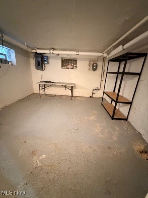 Building Photo - 517 Aqueduct St