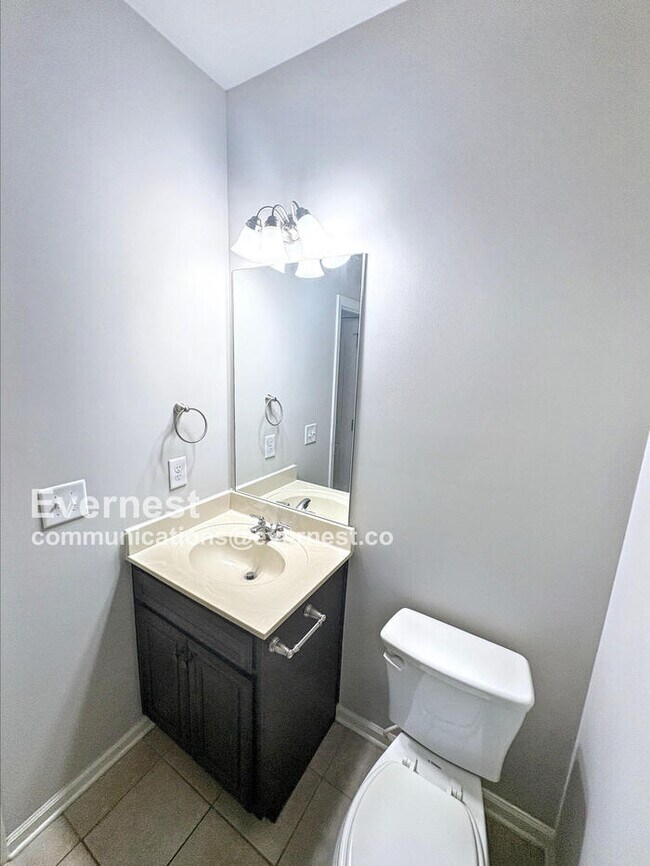 Building Photo - 195 Wellstone Pl