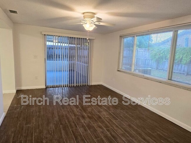 Building Photo - 6111 1st Ave