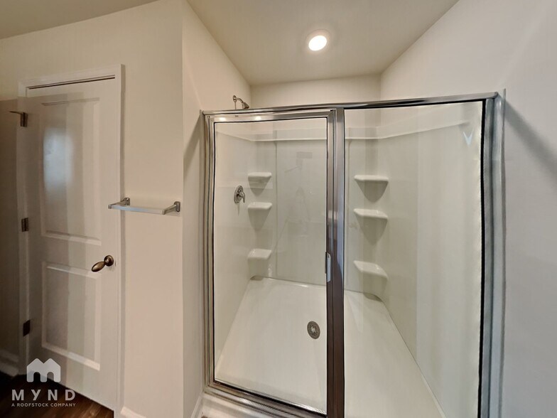 Building Photo - 2259 Mdw Strm Dr