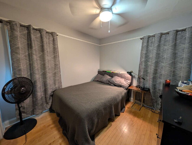 Building Photo - Charming 3BR in Victory Memorial with Fenced Yard & Garage