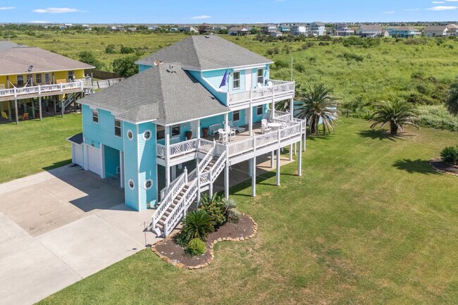 Building Photo - 814 Helen Blvd