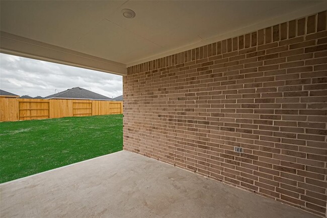 Building Photo - 6110 Sydney Cove Ln