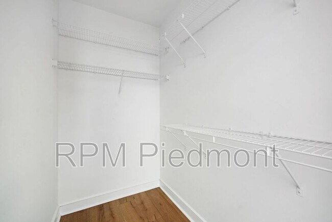 Building Photo - 44 Peachtree Pl NW
