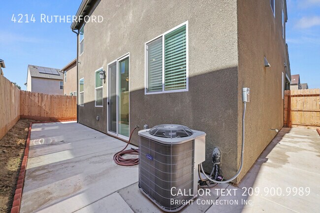 Building Photo - 4214 Rutherford Ave