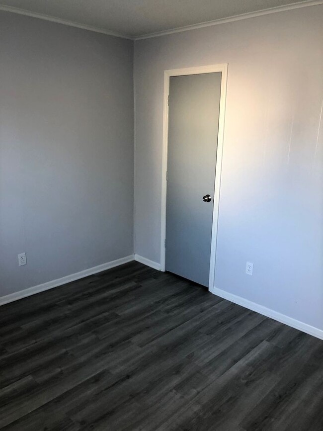 Building Photo - Welcome to Brynn Marr!