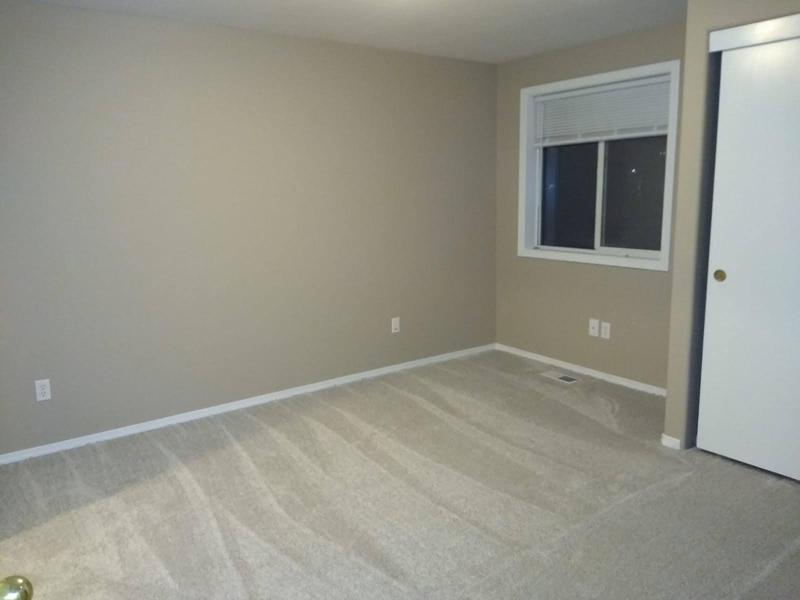 4-2b2b - 16049 SE Caruthers St